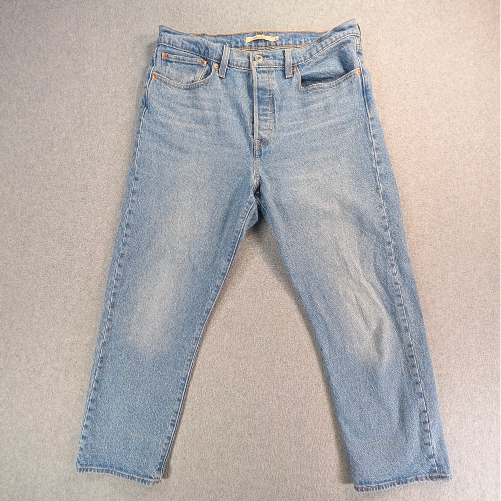 Levis Premium Wedgie Straight Jeans Light Wash High Rise Button Fly 32x25